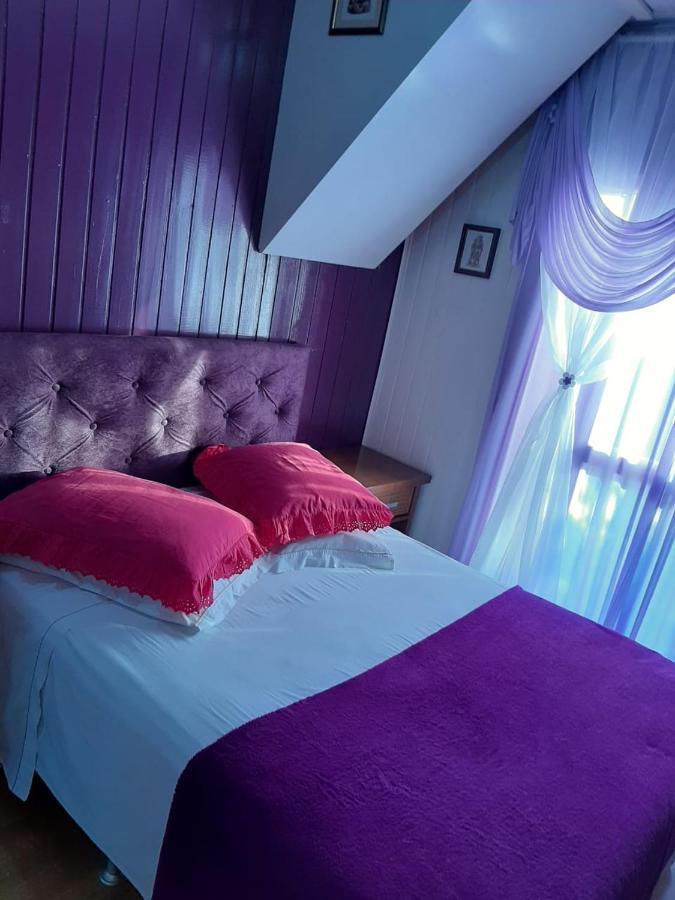 Chale Encantos Rosa House *